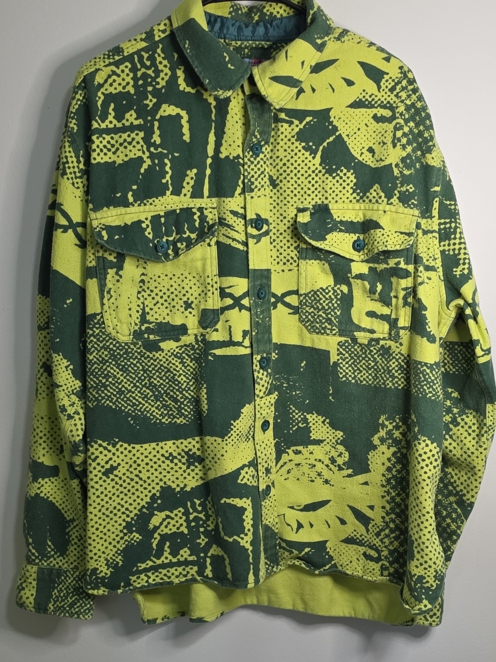 Urban Outfitters Men's Green & Yellow Abstract Button-Up Long Sleeve